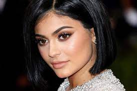 How Old is Kylie Jenner? Kylie Jenner Age and Birthday Info
